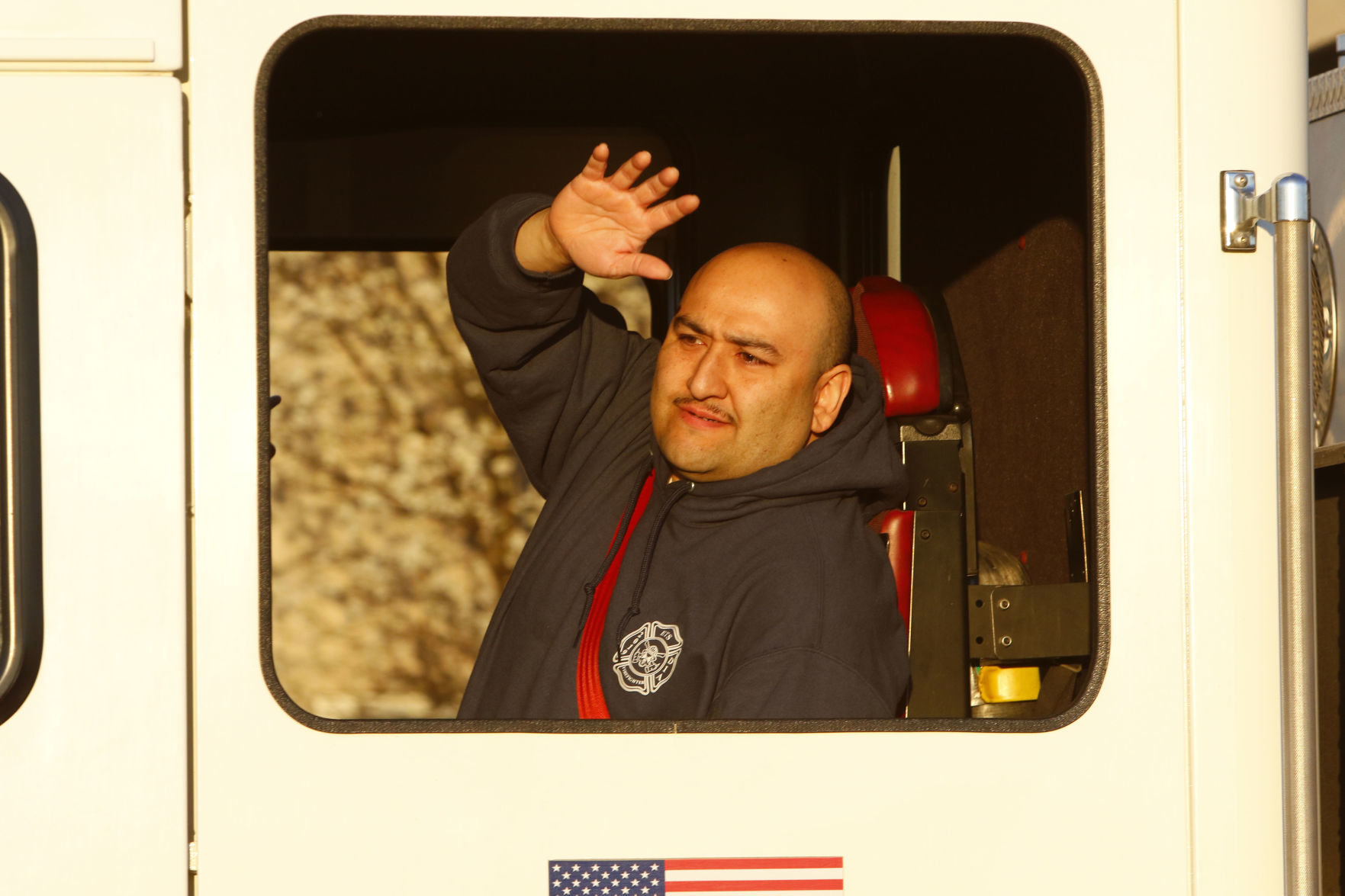 Gallery: First responders recognize north Lake County health care workers